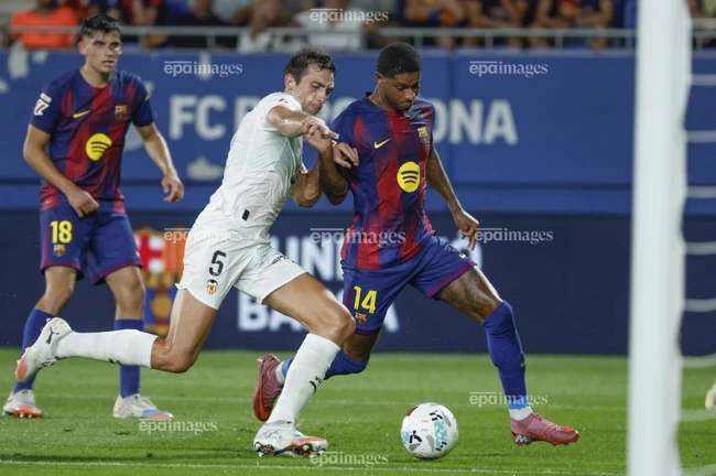 cho-tien-dao-rashford-toa-sang-khi-yamal-khong-ra-san (3).jpg