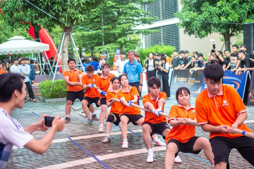 cam-hung-bat-tan-o-giai-vo-dich-keo-co-thanh-nien-2025 (3).jpg