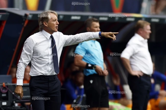 mancini-duoc-lien-he-thay-the-hlv-ruben-amorim-tai-mu (3).jpg