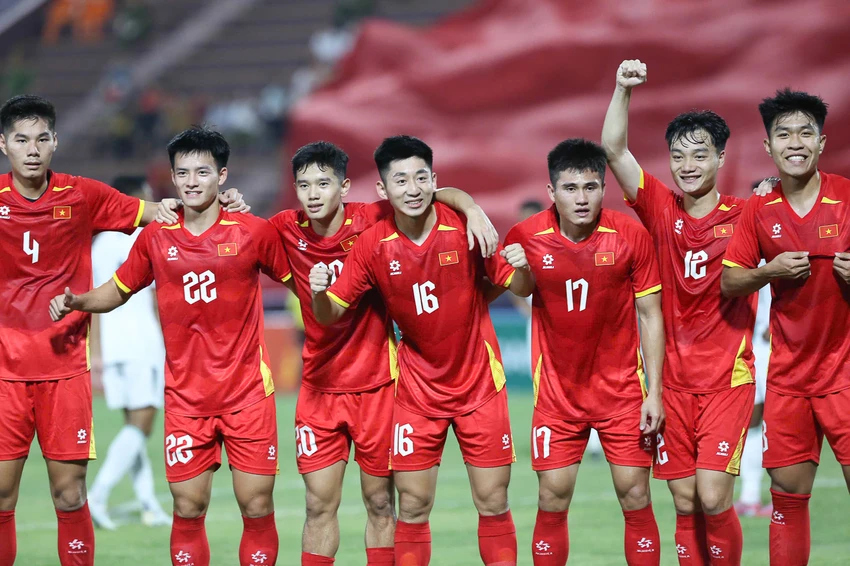 3-doi-thu-lon-cua-tuyen-u-22-viet-nam-o-sea-games-33 (3).jpg