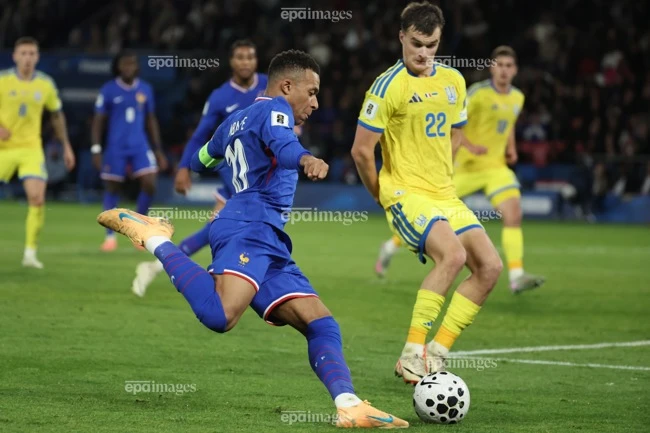 mbappe-chia-tay-doi-tuyen-phap (1).jpg