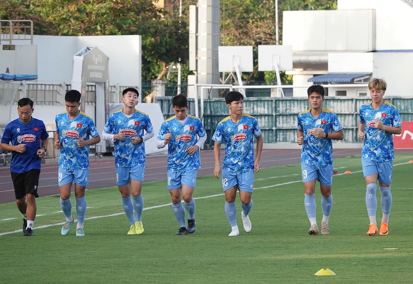 hlv-kim-sang-sik-va-tham-vong-keo-dai-ky-luc-o-sea-games-33 (4).jpg