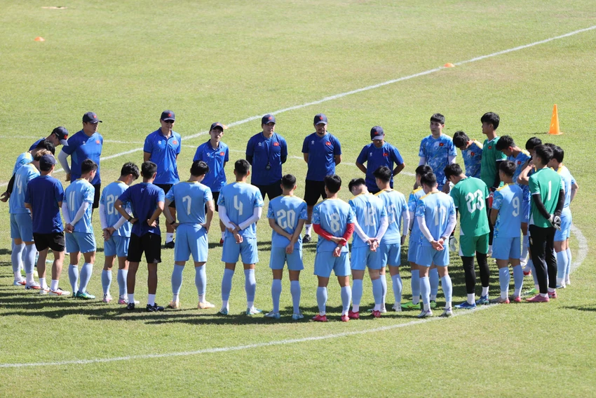 tuyen-nu-gap-kho-nhieu-hon-u-22-viet-nam (2).jpg
