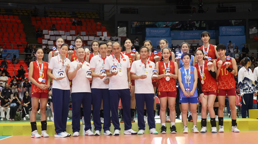 nuoc-mat-nghen-ngao-cua-bong-chuyen-nu-viet-nam (9).jpg