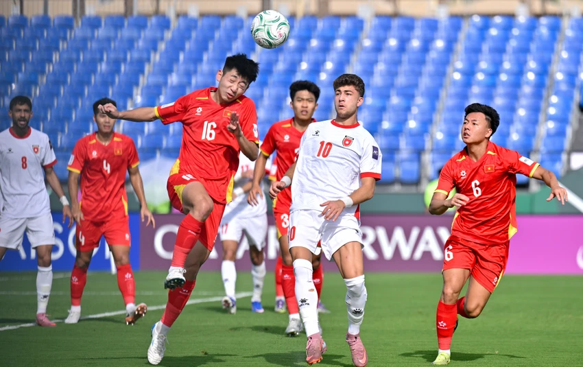 u-23-viet-nam-san-sang-tien-kyrgyzstan-ve-nuoc-som (2).jpg