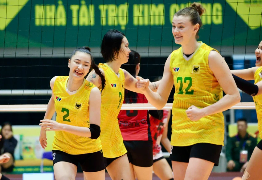 nhung-co-gai-chan-dai-vtv-binh-dien-long-an-nhan-thuong-lon (3).jpg