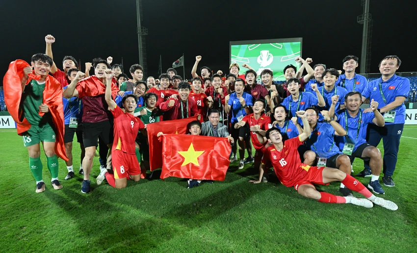 hlv-kim-sang-sik-va-giac-mo-world-cup (5).jpg