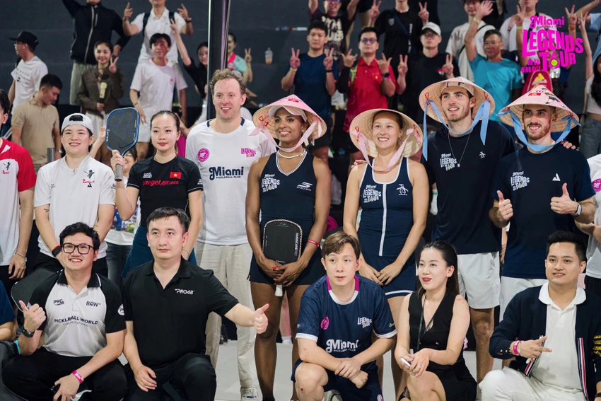 dan-sao-pickleball-the-gioi-do-bo-tp-hcm-san-dau-bung-no (1).jpeg
