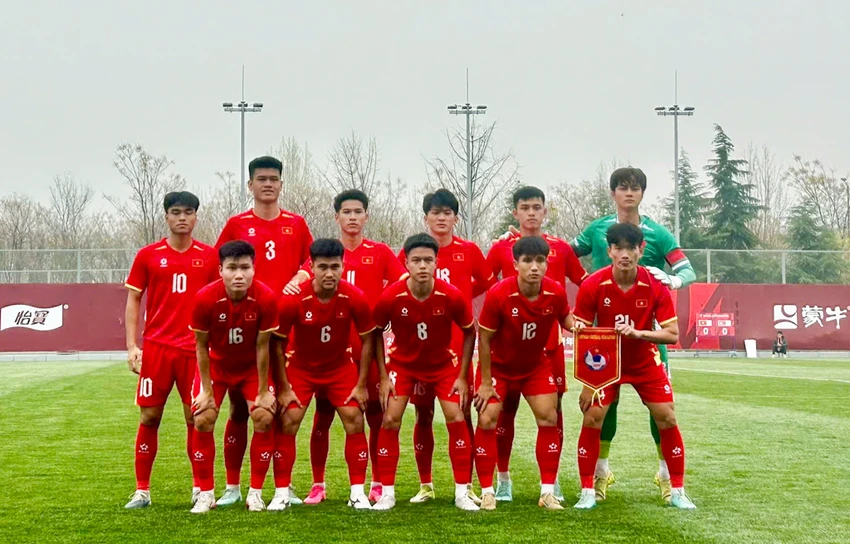 dai-chien-viet-nam-thai-lan-nay-lua-tai-cfa-cup (3).jpg