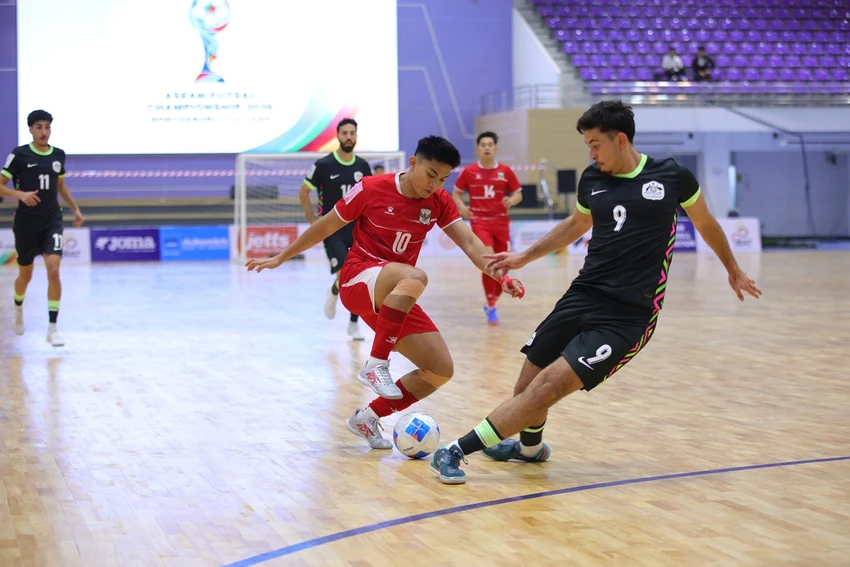 indonesia-at-via-tuyen-viet-nam-truoc-ban-ket-aff-cup (1).jpg