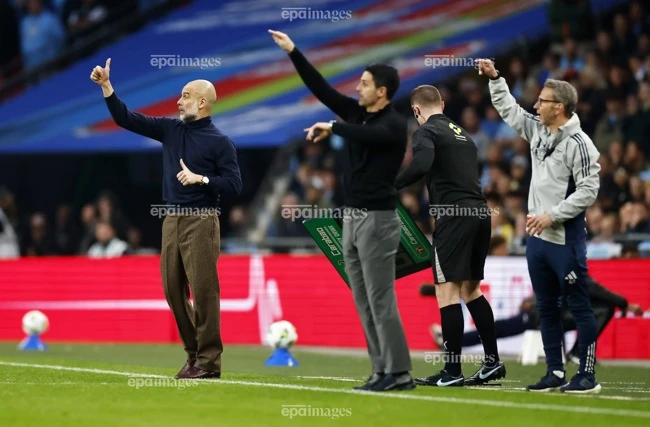 arsenal-danh-sap-giac-mo-lat-do-cua-man-city (2).jpg