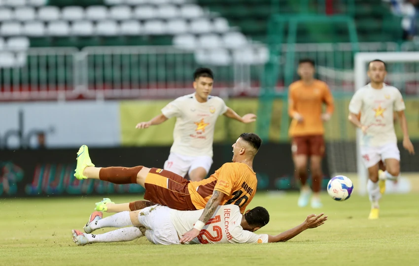 vua-moi-v-league-va-nhung-cuoc-chien-sinh-tu (5).jpg