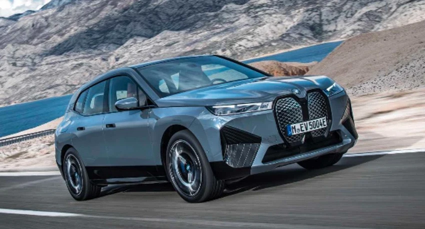 Chiếc xe IX xDrive50 có giá khởi điểm 84.100 USD. Ảnh: Motorbiscuit. Chiếc xe IX xDrive50 có giá khởi điểm 84.100 USD. Ảnh: Motorbiscuit.