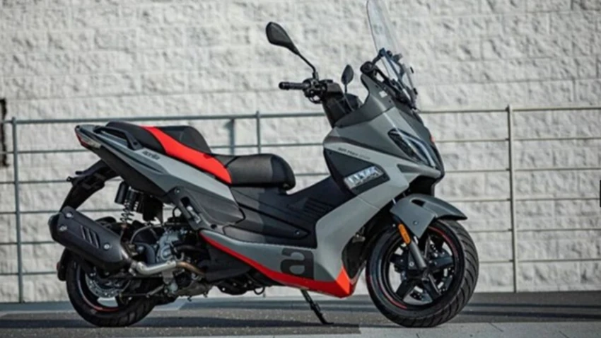 Chiếc maxi-scooter này đang được bán độc quyền tại thị trường Trung Quốc. Ảnh: Autocarindia.