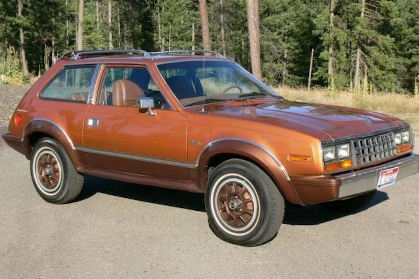 AMC Eagle Kammback ra đời vào năm 1981. Ảnh: Carbuzz. AMC Eagle Kammback ra đời vào năm 1981. Ảnh: Carbuzz.