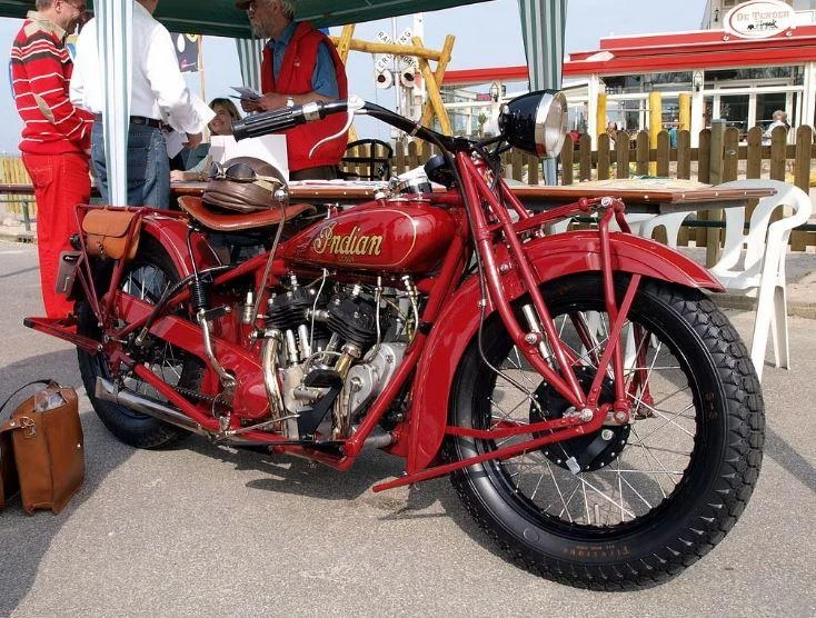 Indian Scout là chiếc mô tô tuyệt vời, cho đến nay cái tên vẫn tồn tại. Ảnh: Hotcars.