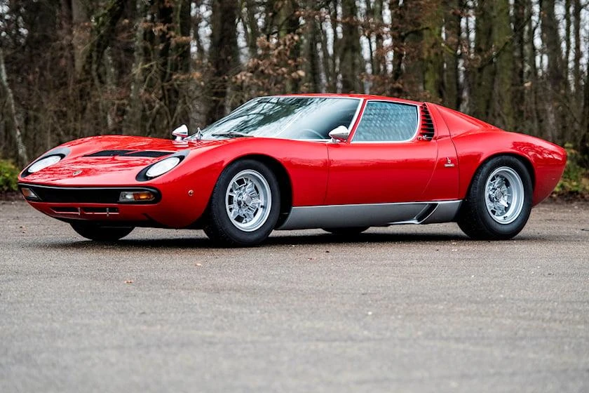 Lamborghini Miura. Ảnh: Carbuzz. Lamborghini Miura. Ảnh: Carbuzz.