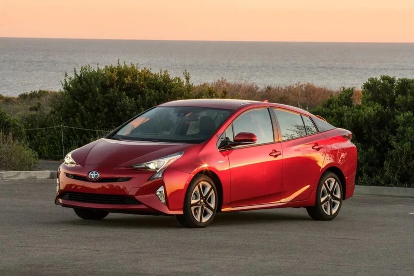 Toyota Prius 2016. Ảnh: Motorbiscuit. Toyota Prius 2016. Ảnh: Motorbiscuit.