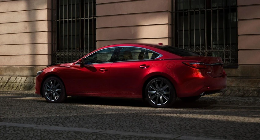 Phiên bản Mazda6 Carbon 2021: 6,1 giây. Ảnh: Motorbiscuit. Phiên bản Mazda6 Carbon 2021: 6,1 giây. Ảnh: Motorbiscuit.