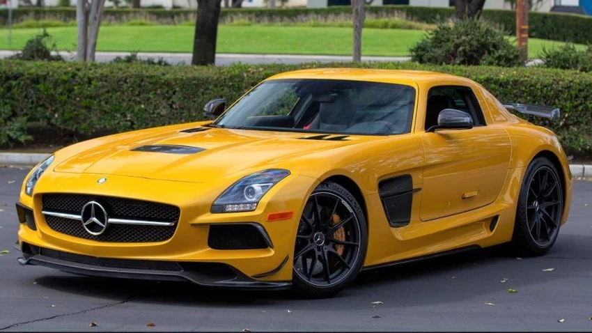 Mercedes-Benz SLS AMG Black Series - 196 MPH. Ảnh: Hotcars. Mercedes-Benz SLS AMG Black Series - 196 MPH. Ảnh: Hotcars.