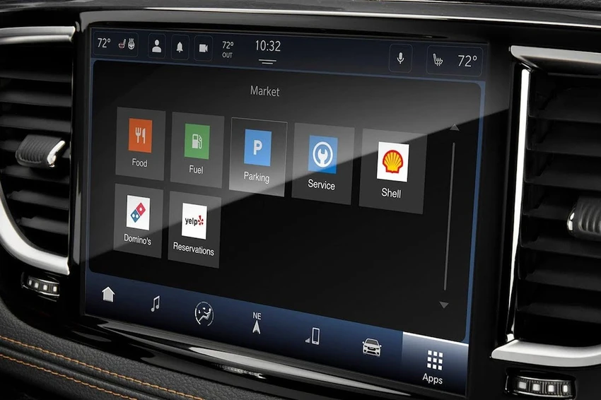 Stellantis uconnect 5. Ảnh: Carbuzz. Stellantis uconnect 5. Ảnh: Carbuzz.