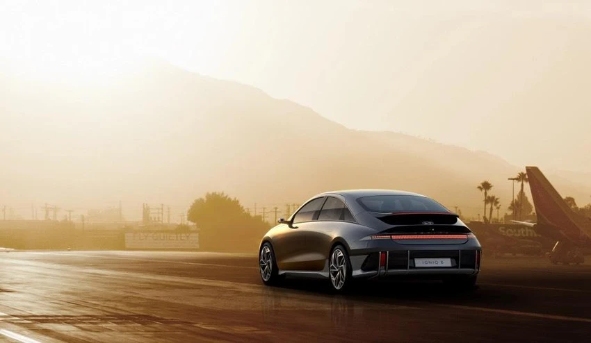 Hyundai Ioniq 6 là chiếc xe có phong cách độc đáo. Ảnh: Motorbiscuit. Hyundai Ioniq 6 là chiếc xe có phong cách độc đáo. Ảnh: Motorbiscuit.