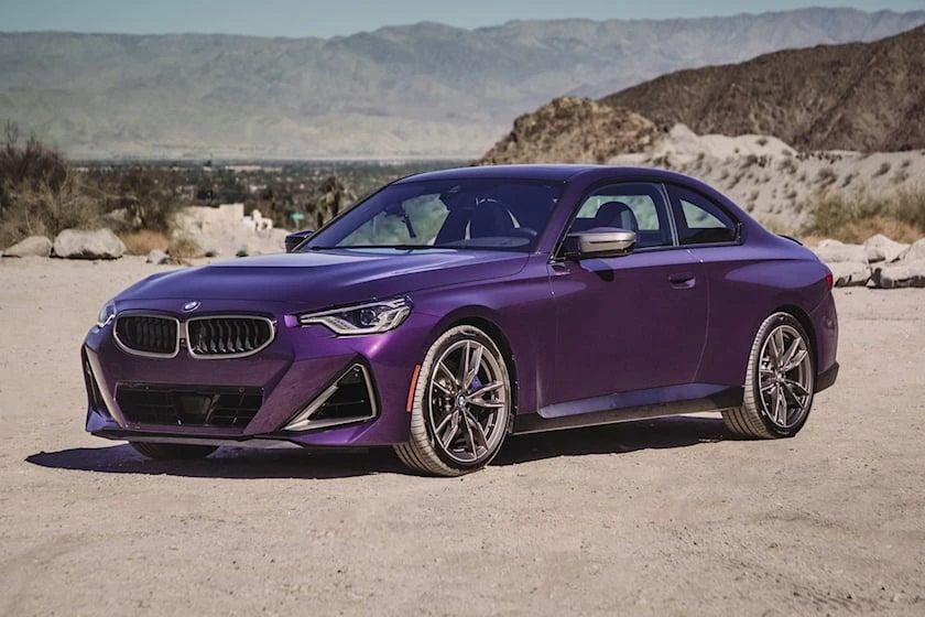 Màu tím đậm của BMW. Ảnh: Carbuzz. Màu tím đậm của BMW. Ảnh: Carbuzz.