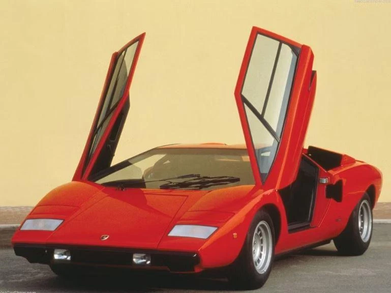 Lamborghini Countach. Ảnh: Hotcars. Lamborghini Countach. Ảnh: Hotcars.