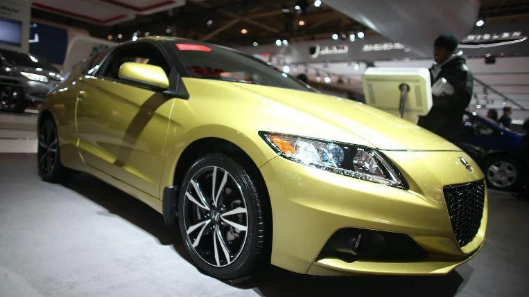 Honda CR-Z 2013 với giá khoảng 11.211 đô la (tương đương 260 triệu đồng). Ảnh: Motorbiscuit. Honda CR-Z 2013 với giá khoảng 11.211 đô la (tương đương 260 triệu đồng). Ảnh: Motorbiscuit.