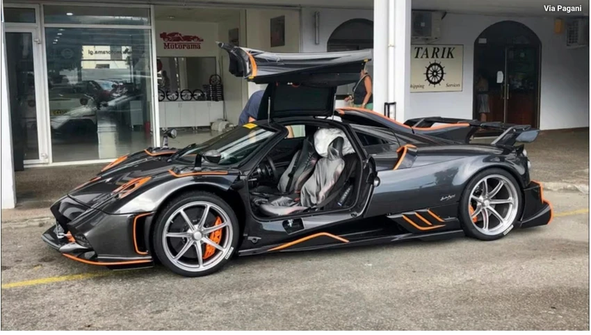Pagani Huayra Imola. Ảnh: Hotcars.