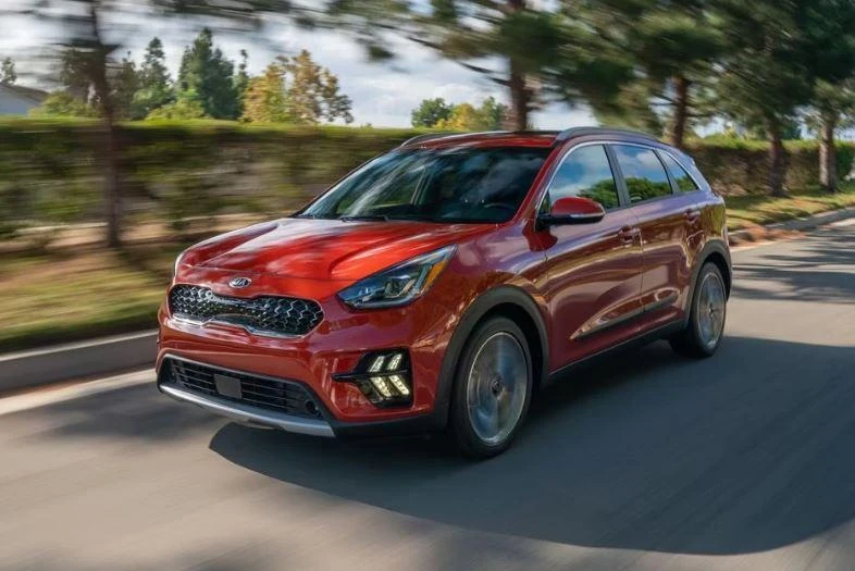 Kia Niro Plug-In Hybrid. Ảnh: Hotcars. Kia Niro Plug-In Hybrid. Ảnh: Hotcars.