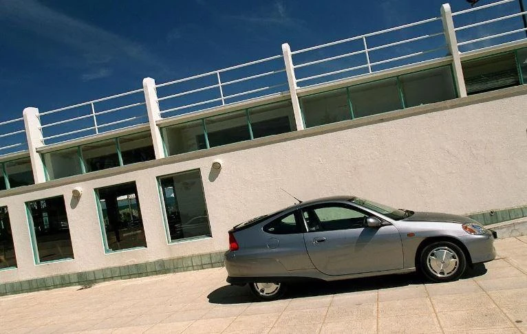 Honda Insight. Ảnh: Motorbiscuit.