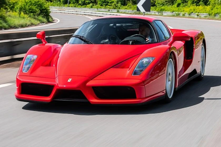 Ferrari Enzo. Ảnh: Carbuzz.