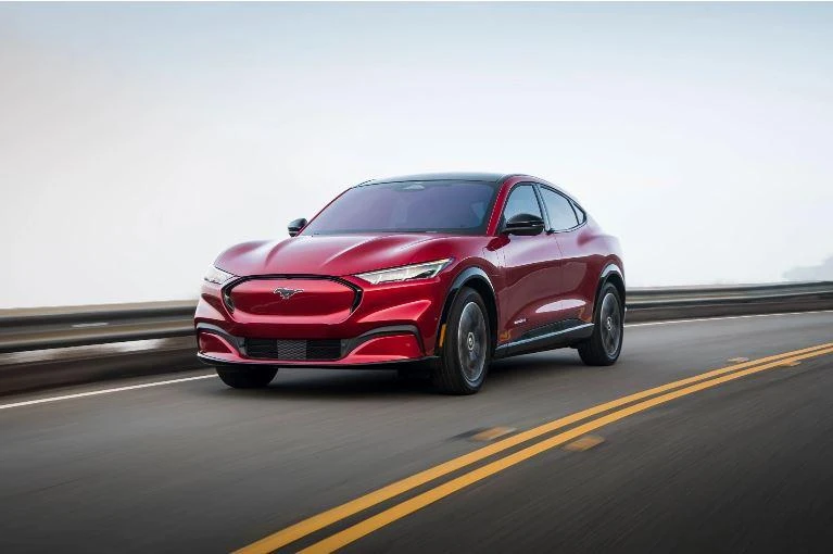 Ford Mustang Mach-E. Ảnh: Motorbiscuit. Ford Mustang Mach-E. Ảnh: Motorbiscuit.