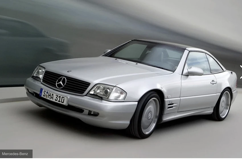 Mercedes-Benz SL 73 AMG (có 85 chiếc). Ảnh: Carbuzz.