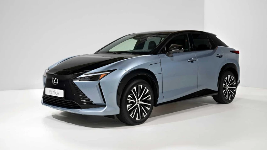 Lexus RZ 2023. Ảnh: Moto1. Lexus RZ 2023. Ảnh: Moto1.
