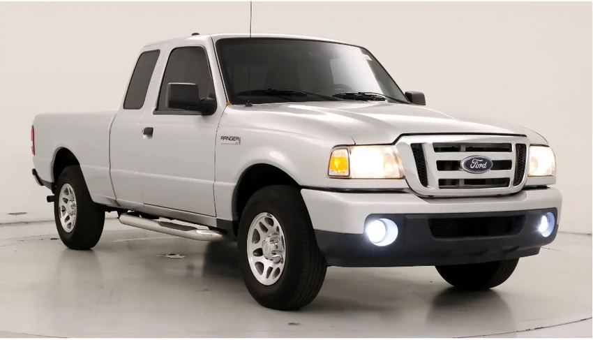 Ford Ranger 2010 là một chiếc xe bán tải nhỏ gọn. Ảnh: Motorbiscuit. Ford Ranger 2010 là một chiếc xe bán tải nhỏ gọn. Ảnh: Motorbiscuit.