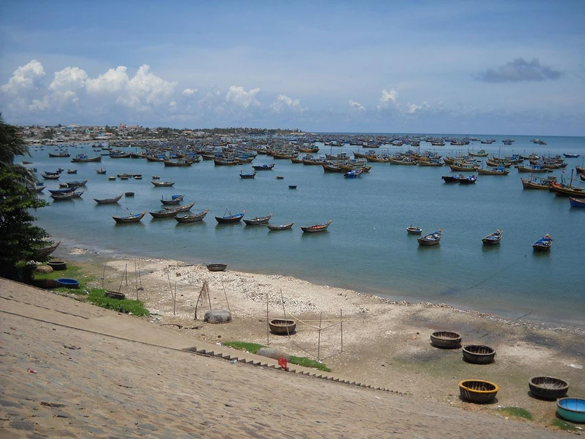 Một làng chài của Bình Thuận. Ảnh: Intenet. Một làng chài của Bình Thuận. Ảnh: Intenet.