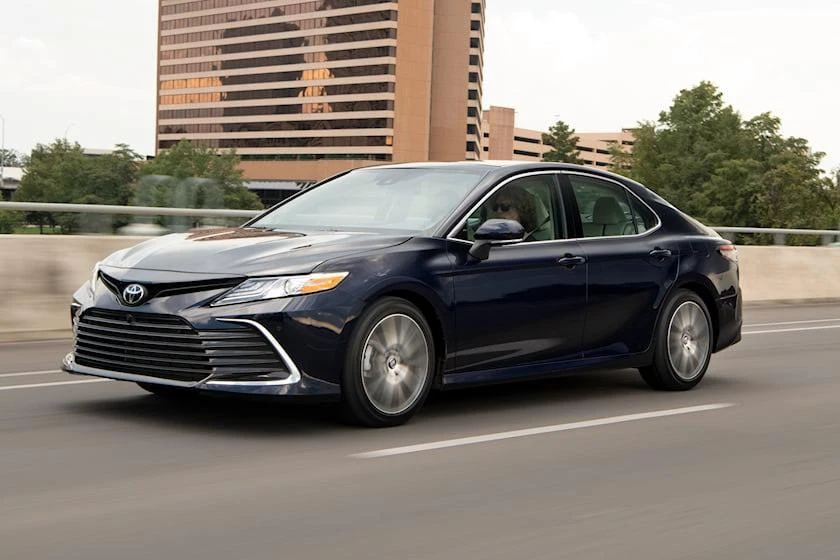 Toyota Camry. Ảnh: Carbuzz. Toyota Camry. Ảnh: Carbuzz.