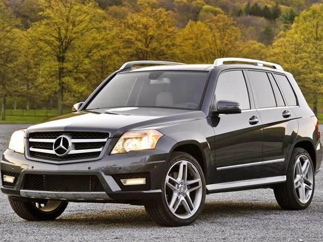 Mercedes-Benz GLK 2012. Ảnh: Motorbiscuit. Mercedes-Benz GLK 2012. Ảnh: Motorbiscuit.