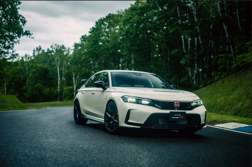 Honda Civic Type R 2023. Ảnh: Hotcars. Honda Civic Type R 2023. Ảnh: Hotcars.