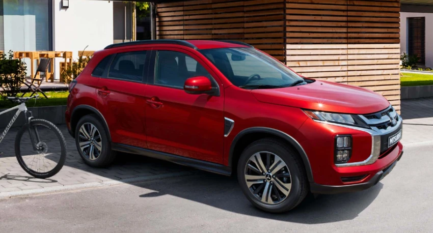 Mitsubishi Outlander Sport 2022. Ảnh: Motorbiscuit. Mitsubishi Outlander Sport 2022. Ảnh: Motorbiscuit.