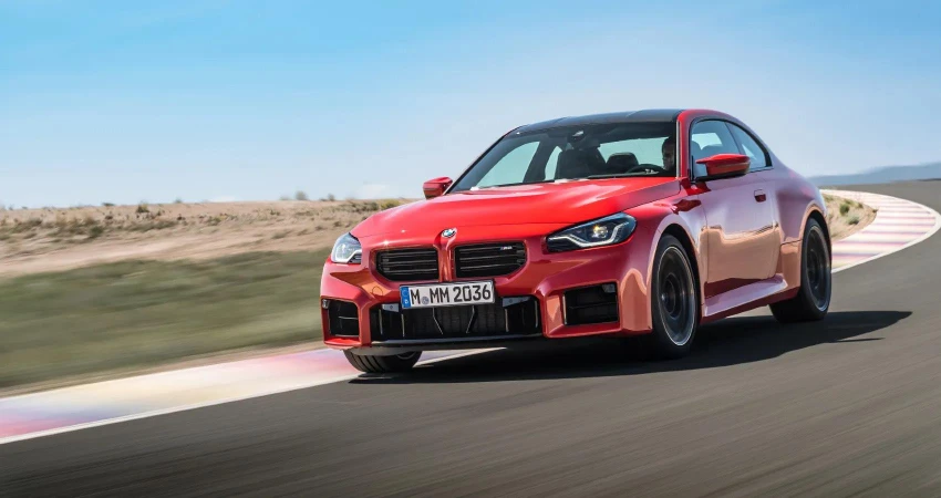 BMW M2 là một chiếc xe có hiệu suất ấn tượng. Ảnh: Hotacrs. BMW M2 là một chiếc xe có hiệu suất ấn tượng. Ảnh: Hotacrs.