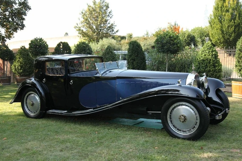 Bugatti Type 41 Royale Coupe Napoleon chỉ bán được 3 chiếc. Ảnh: Carbuzz. Bugatti Type 41 Royale Coupe Napoleon chỉ bán được 3 chiếc. Ảnh: Carbuzz.