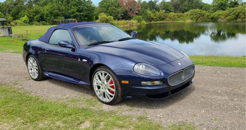 Maserati Gransport là một chiếc xe rất ngầu về hiệu suất. Ảnh: Hotcars. Maserati Gransport là một chiếc xe rất ngầu về hiệu suất. Ảnh: Hotcars.