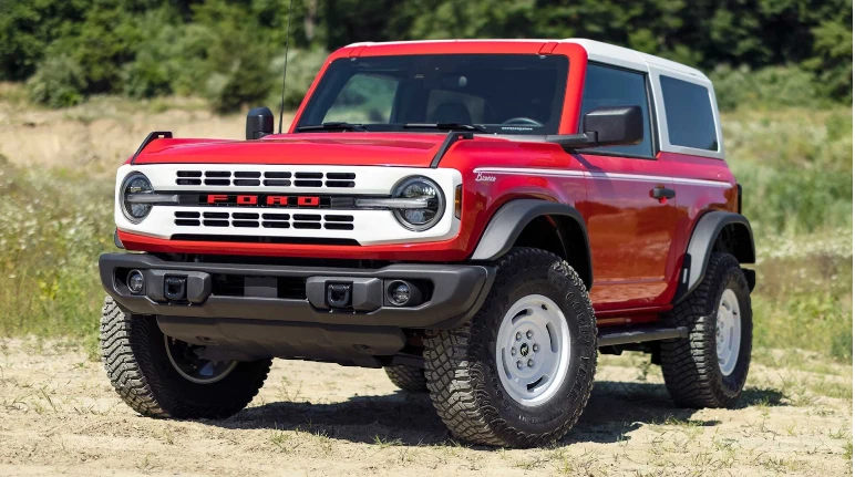 Ford Bronco 2023 giá cơ bản là 31.300 USD. Ảnh: Motorbiscuit. Ford Bronco 2023 giá cơ bản là 31.300 USD. Ảnh: Motorbiscuit.