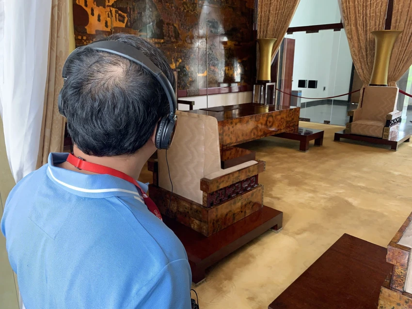 Trong trường hợp tóc rụng nhiều hơn hoặc rụng từng mảng, thì có thể là dấu hiệu của một tình trạng sức khỏe không bình thường. Ảnh: PHƯƠNG LÊ. Trong trường hợp tóc rụng nhiều hơn hoặc rụng từng mảng, thì có thể là dấu hiệu của một tình trạng sức khỏe không bình thường. Ảnh: PHƯƠNG LÊ.