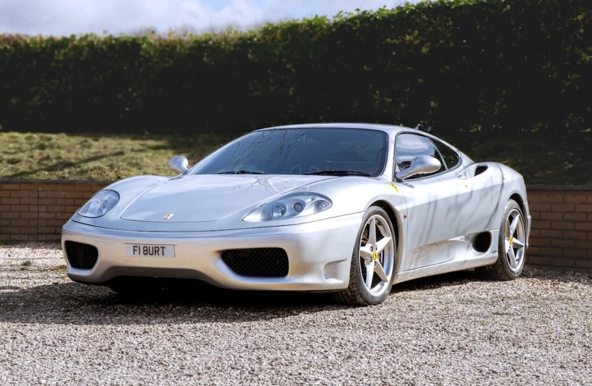 Ferrari 360 Modena được cho là một trong những mẫu xe nổi tiếng và dễ nhận biết nhất mà hãng từng sản xuất. Ảnh: Motorbiscuit. Ferrari 360 Modena được cho là một trong những mẫu xe nổi tiếng và dễ nhận biết nhất mà hãng từng sản xuất. Ảnh: Motorbiscuit.