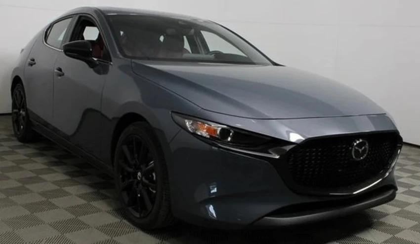 Mazda3 là một lựa chọn thiết thực cho hầu hết người lái. Ảnh: Motorbiscuit. Mazda3 là một lựa chọn thiết thực cho hầu hết người lái. Ảnh: Motorbiscuit.