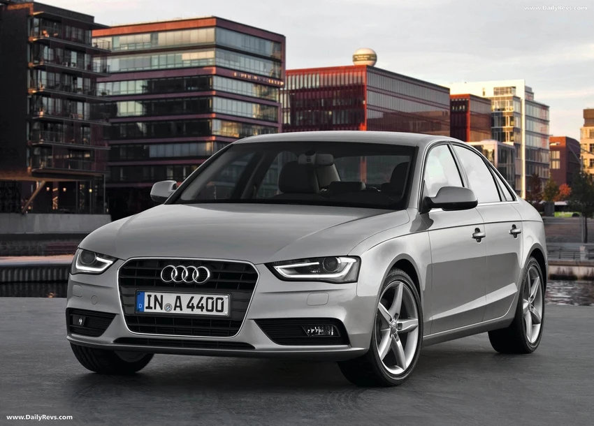 Audi A4 2013 xử lý khá tốt và cho có một chuyến đi thoải mái. Ảnh: Motorbiscuit. Audi A4 2013 xử lý khá tốt và cho có một chuyến đi thoải mái. Ảnh: Motorbiscuit.
